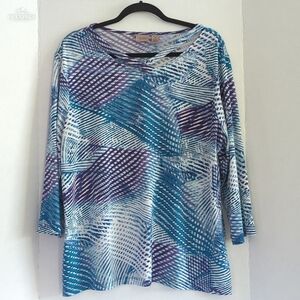 Easy Wear By Chico's White Blue Purple Geometric Crisscross Accent Size 3 (US L)